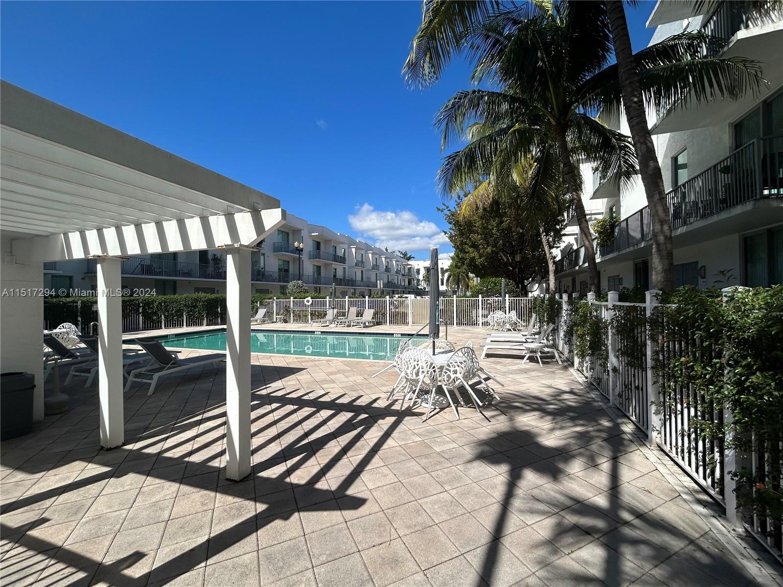 2100 Van Buren St 506, Hollywood, Florida 33020, 2 Bedrooms Bedrooms, ,2 BathroomsBathrooms,Residentiallease,For Rent,2100 Van Buren St 506,A11517294
