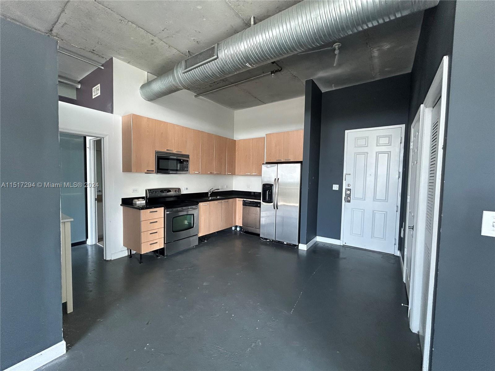 2100 Van Buren St 506, Hollywood, Florida 33020, 2 Bedrooms Bedrooms, ,2 BathroomsBathrooms,Residentiallease,For Rent,2100 Van Buren St 506,A11517294