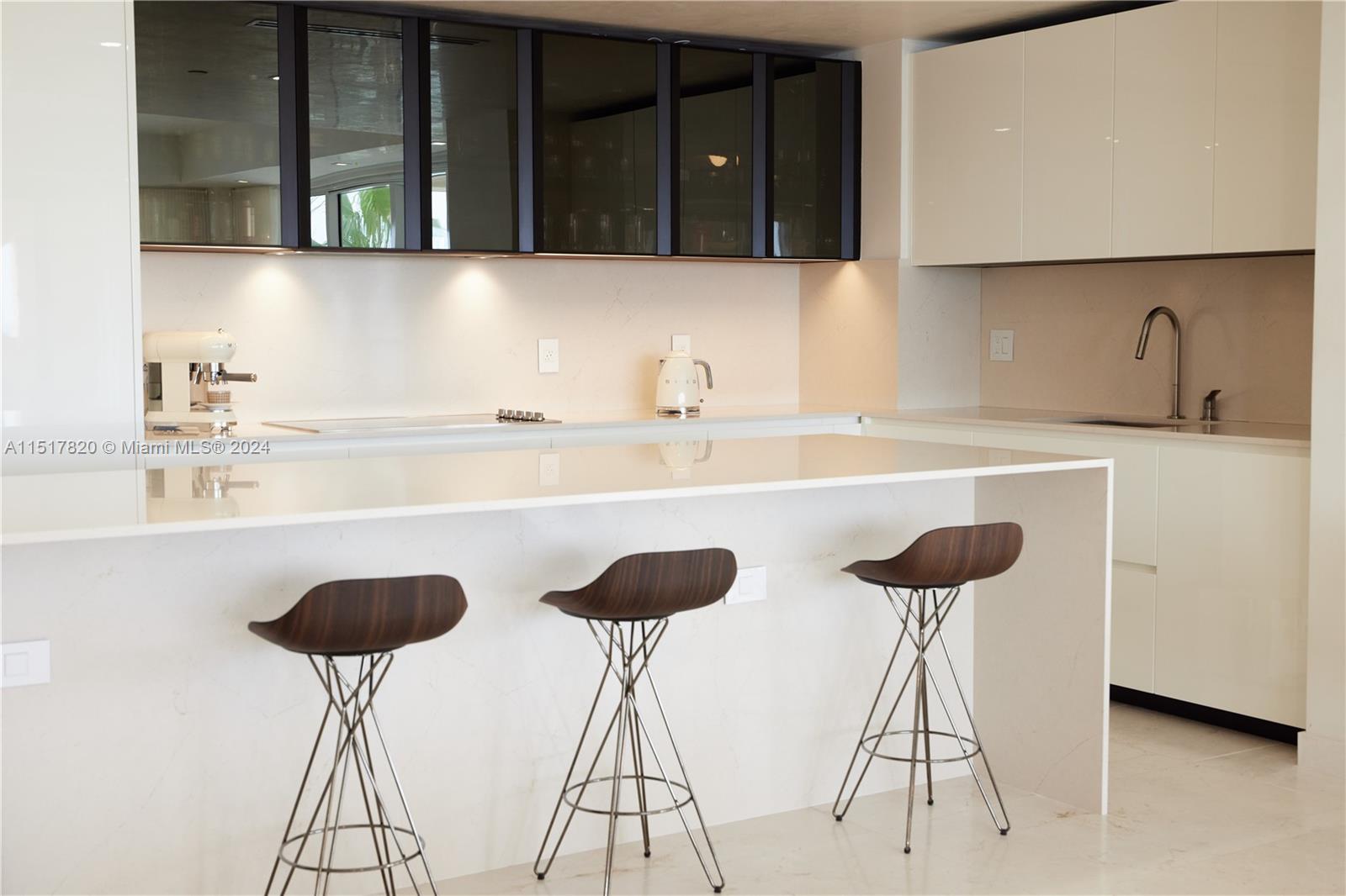 7944 Fisher Island Dr, Miami Beach, FL, 33109 United States, 3 Bedrooms Bedrooms, ,3 BathroomsBathrooms,Residential,For Sale,Fisher Island Dr,A11517820