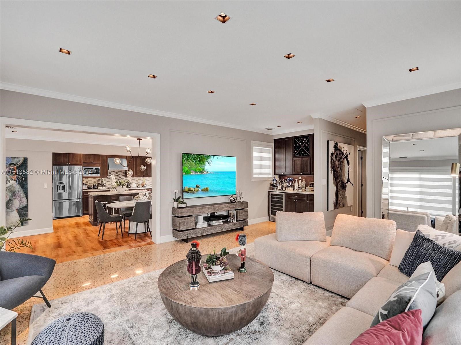 7525 Hispanola Ave, North Bay Village, Florida 33141, 3 Bedrooms Bedrooms, ,2 BathroomsBathrooms,Residentiallease,For Rent,7525 Hispanola Ave,A11513582