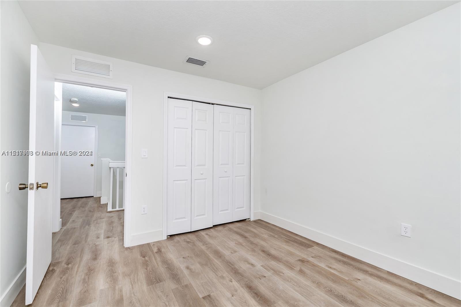 2909 SE 15th Ter 2909, Homestead, Florida 33035, 3 Bedrooms Bedrooms, ,2 BathroomsBathrooms,Residential,For Sale,2909 SE 15th Ter 2909,A11517908