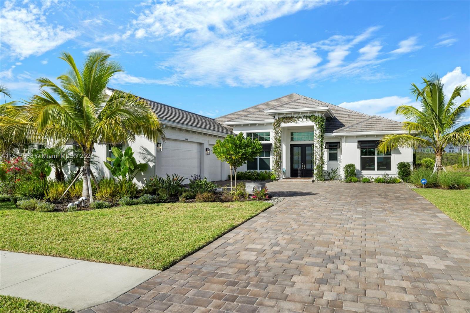 House for Sale in Fort Myers, FL