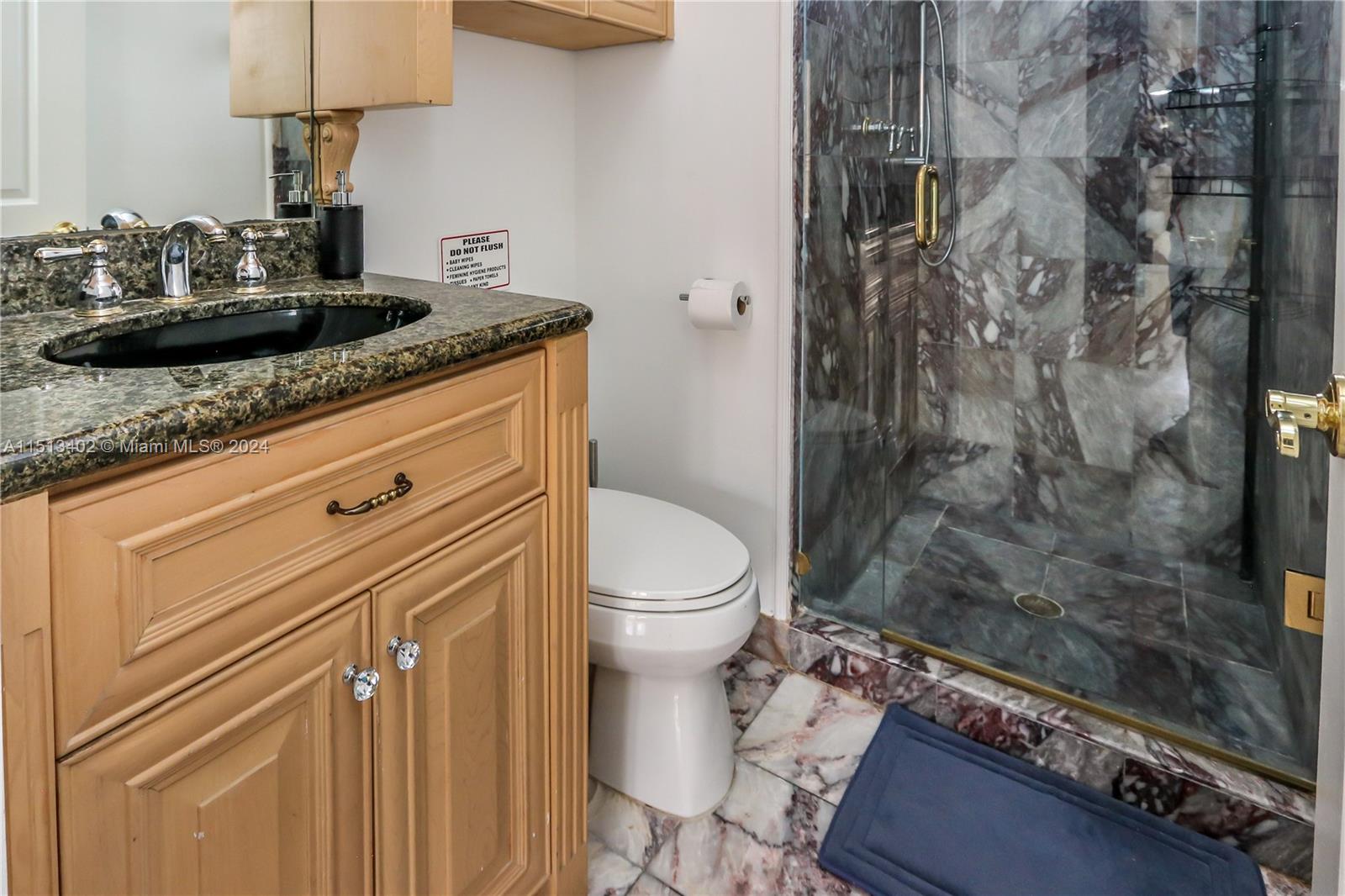 922 Washington St, Hollywood, FL, 33019 United States, 5 Bedrooms Bedrooms, ,4 BathroomsBathrooms,Residential,For Sale,Washington St,A11513402