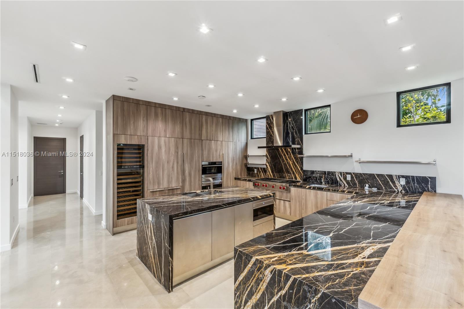 3462 171st St, North Miami Beach, FL, 33160 United States, 6 Bedrooms Bedrooms, ,7 BathroomsBathrooms,Residential,For Sale,171st St,A11518036