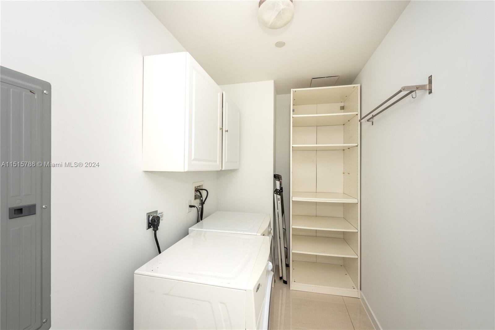 1100 Biscayne Blvd 3604, Miami, Florida 33132, 2 Bedrooms Bedrooms, ,2 BathroomsBathrooms,Residentiallease,For Rent,1100 Biscayne Blvd 3604,A11515786
