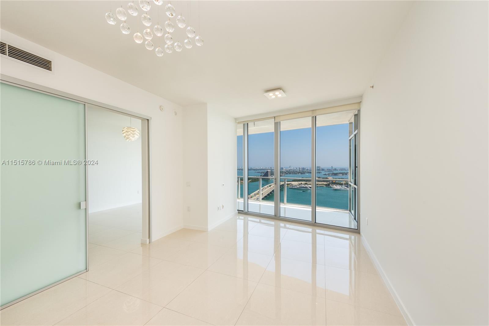 1100 Biscayne Blvd 3604, Miami, Florida 33132, 2 Bedrooms Bedrooms, ,2 BathroomsBathrooms,Residentiallease,For Rent,1100 Biscayne Blvd 3604,A11515786