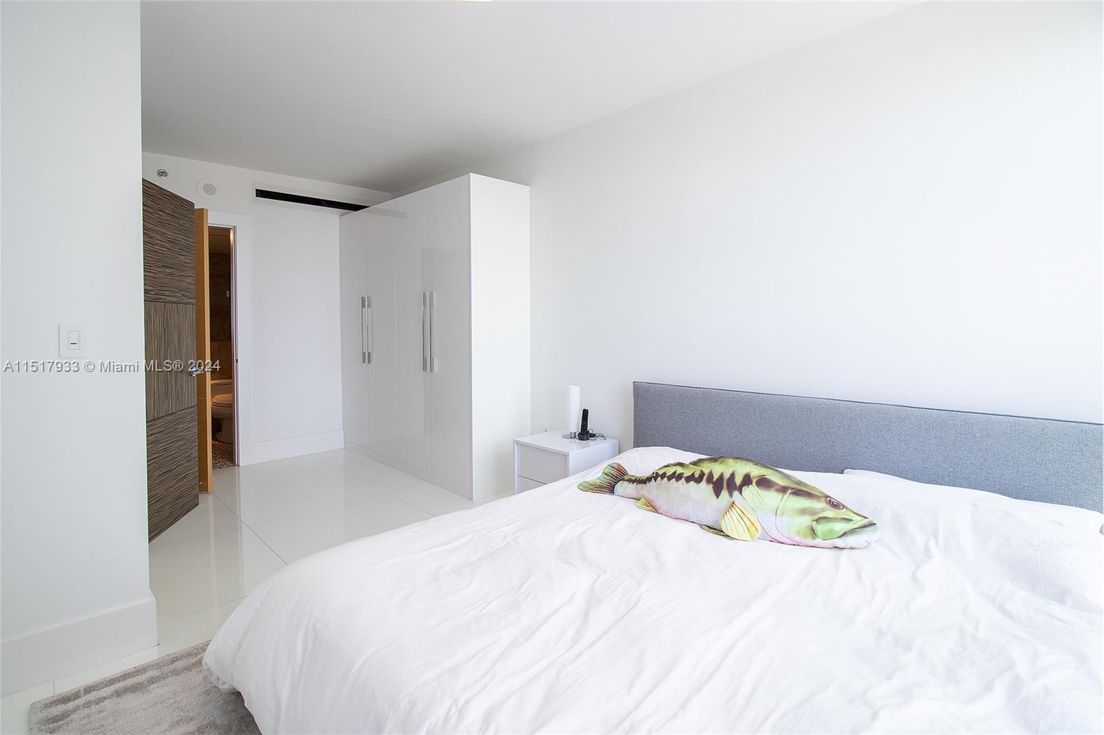 19111 Collins Ave, Sunny Isles Beach, FL, 33160 United States, 3 Bedrooms Bedrooms, ,3 BathroomsBathrooms,Residential,For Sale,Collins Ave,A11517933