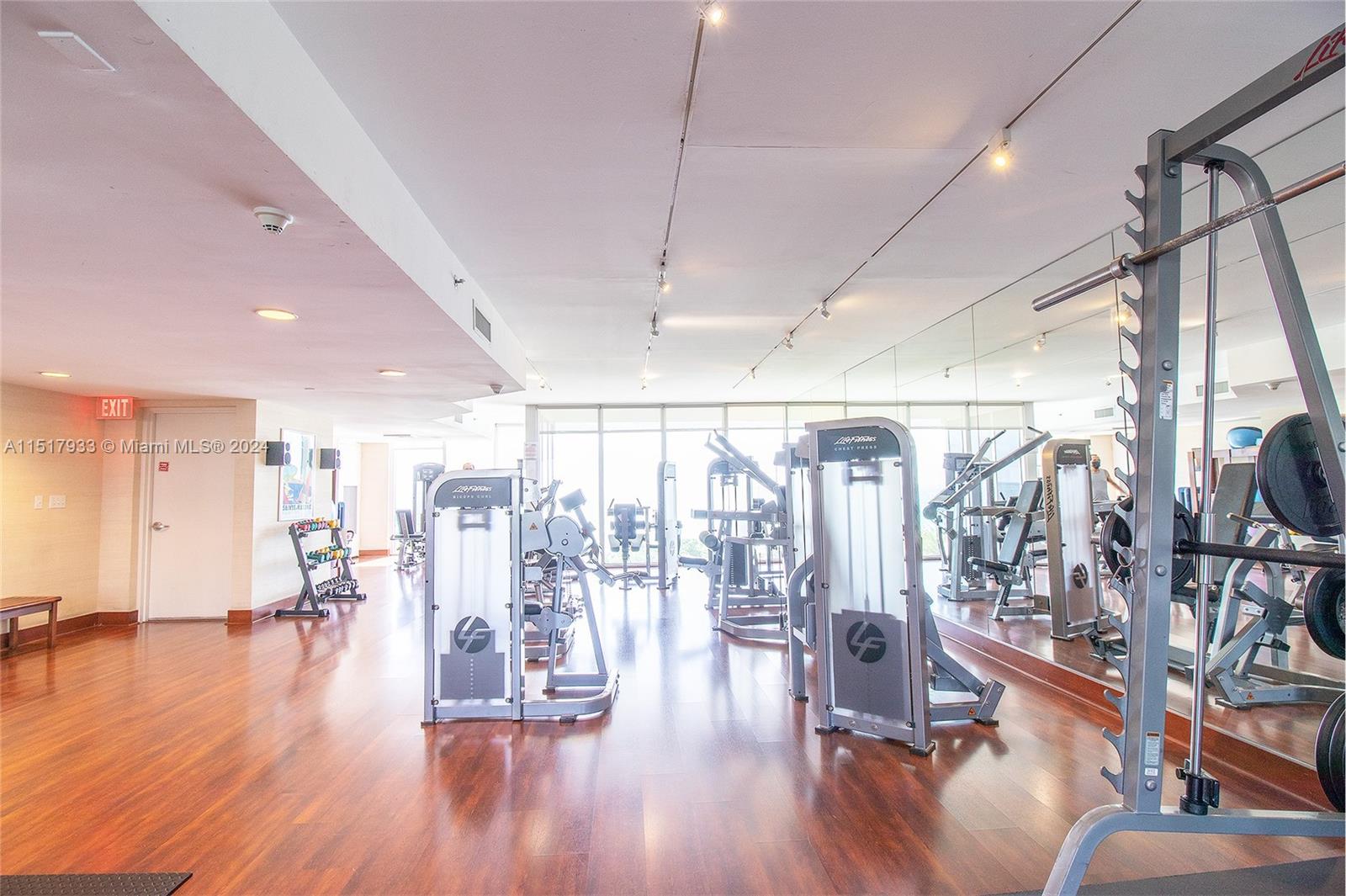19111 Collins Ave, Sunny Isles Beach, FL, 33160 United States, 3 Bedrooms Bedrooms, ,3 BathroomsBathrooms,Residential,For Sale,Collins Ave,A11517933
