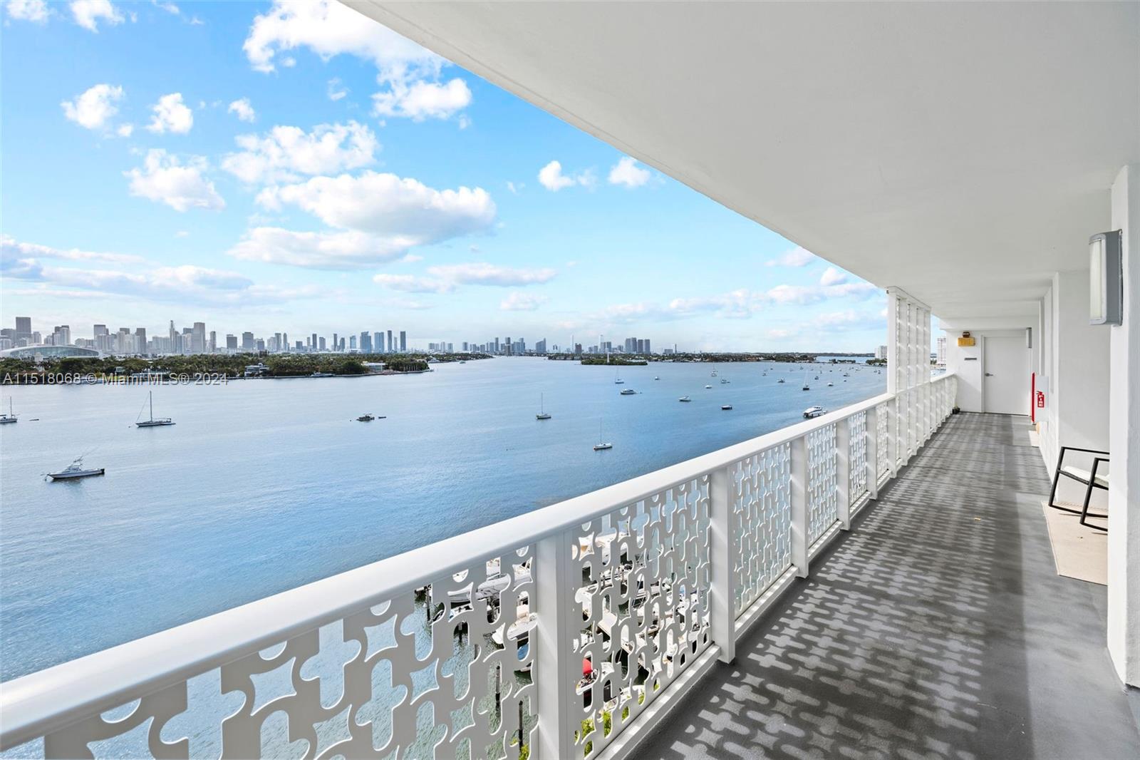 910 West Ave 1533, Miami Beach, Florida 33139, 1 Bedroom Bedrooms, ,1 BathroomBathrooms,Residentiallease,For Rent,910 West Ave 1533,A11518068