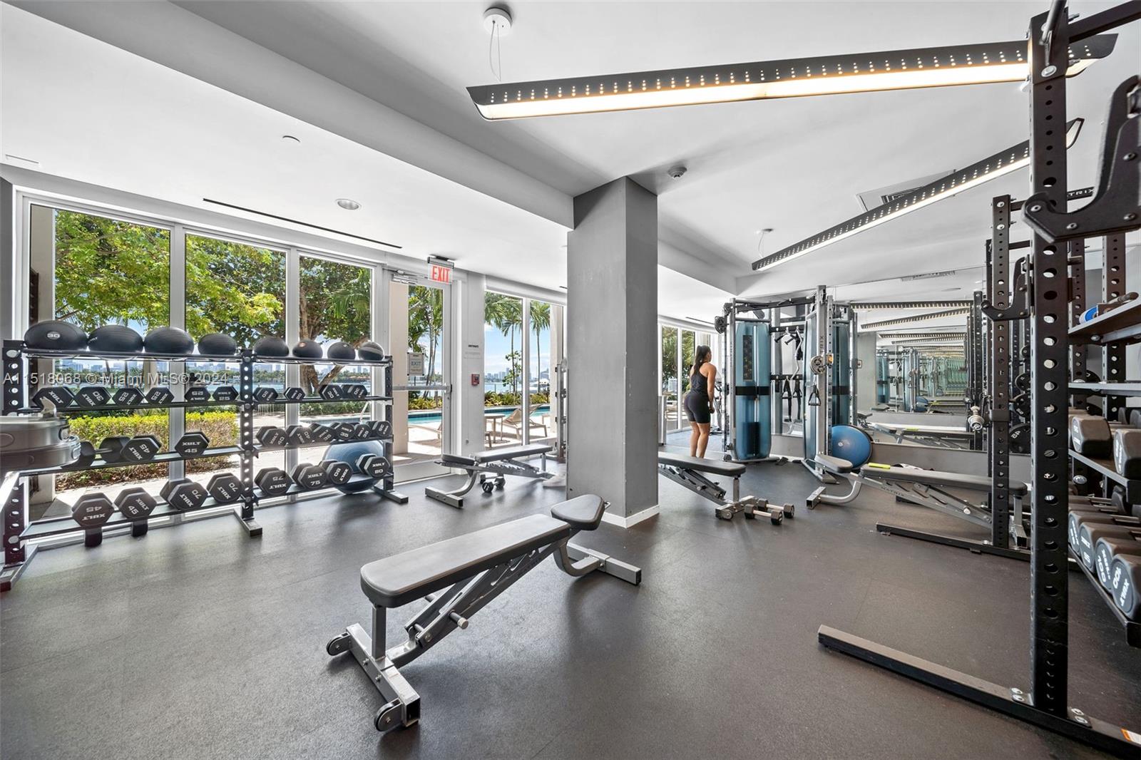 910 West Ave 1533, Miami Beach, Florida 33139, 1 Bedroom Bedrooms, ,1 BathroomBathrooms,Residentiallease,For Rent,910 West Ave 1533,A11518068