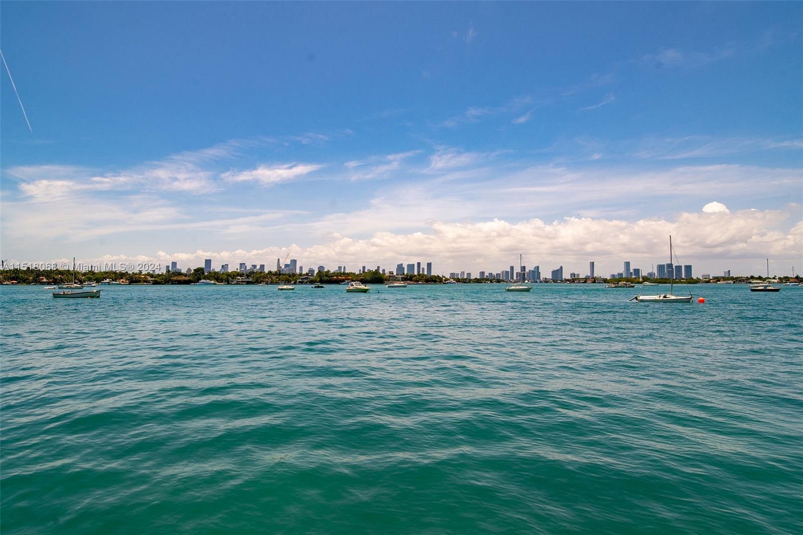 910 West Ave 1533, Miami Beach, Florida 33139, 1 Bedroom Bedrooms, ,1 BathroomBathrooms,Residentiallease,For Rent,910 West Ave 1533,A11518068