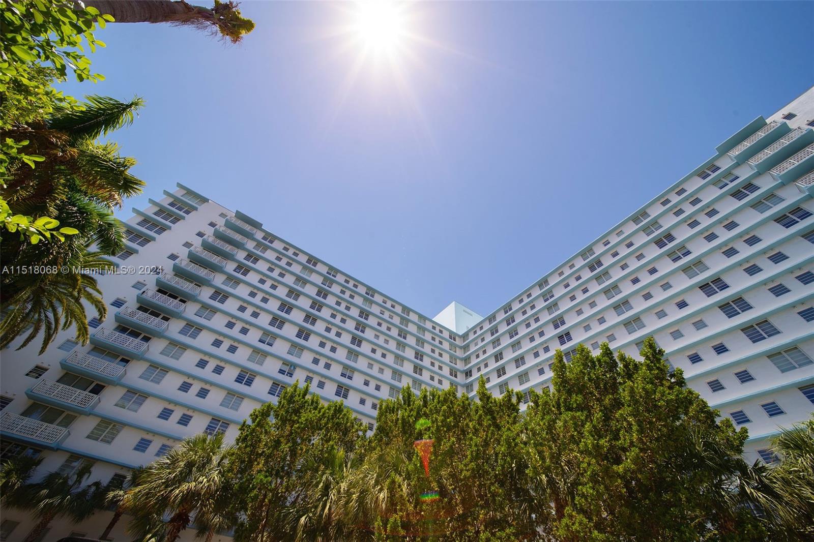 910 West Ave 1533, Miami Beach, Florida 33139, 1 Bedroom Bedrooms, ,1 BathroomBathrooms,Residentiallease,For Rent,910 West Ave 1533,A11518068