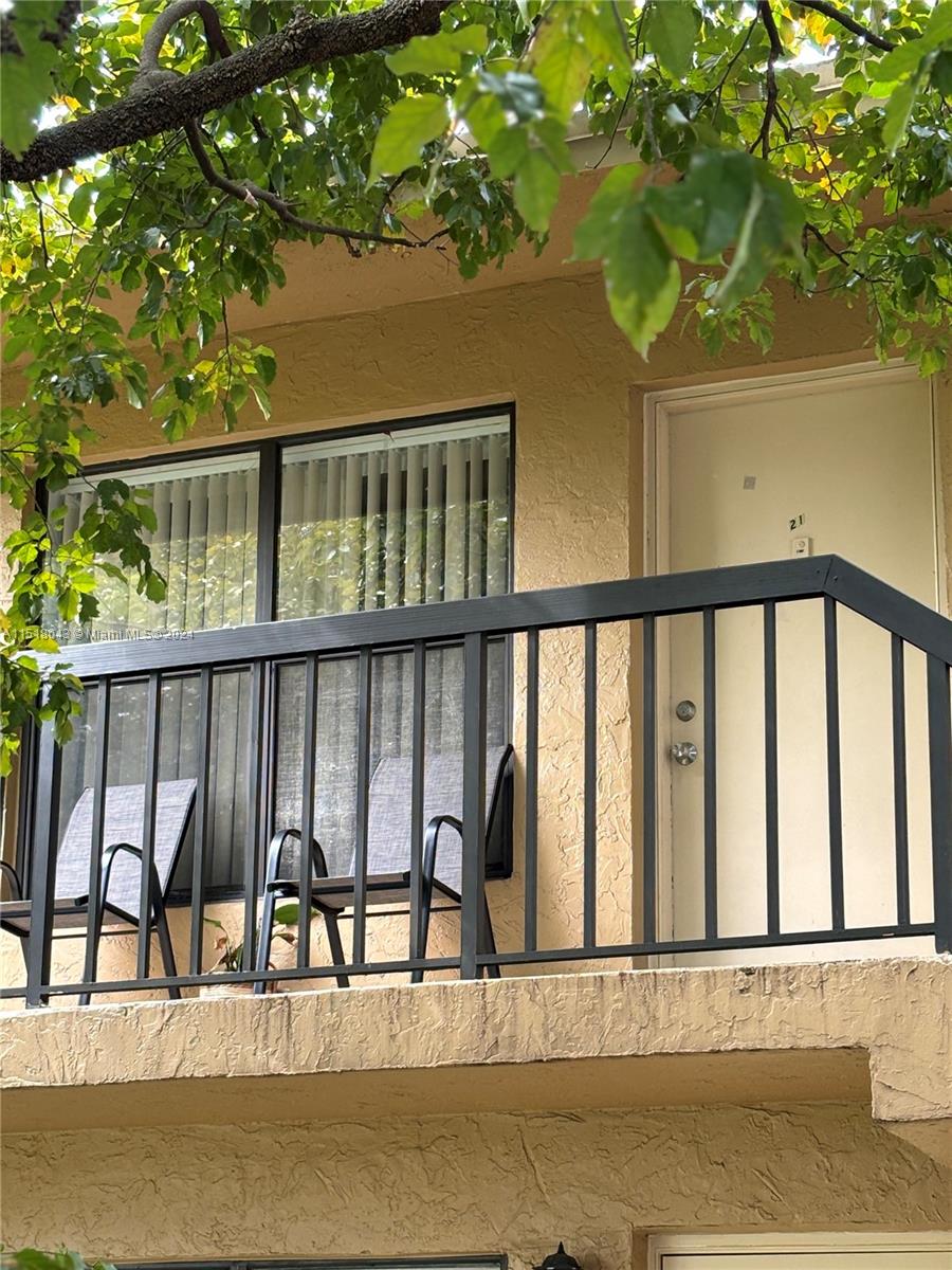 2610 W 67th Pl 21-14, Hialeah, Florida 33016, 2 Bedrooms Bedrooms, ,2 BathroomsBathrooms,Residential,For Sale,2610 W 67th Pl 21-14,A11518043