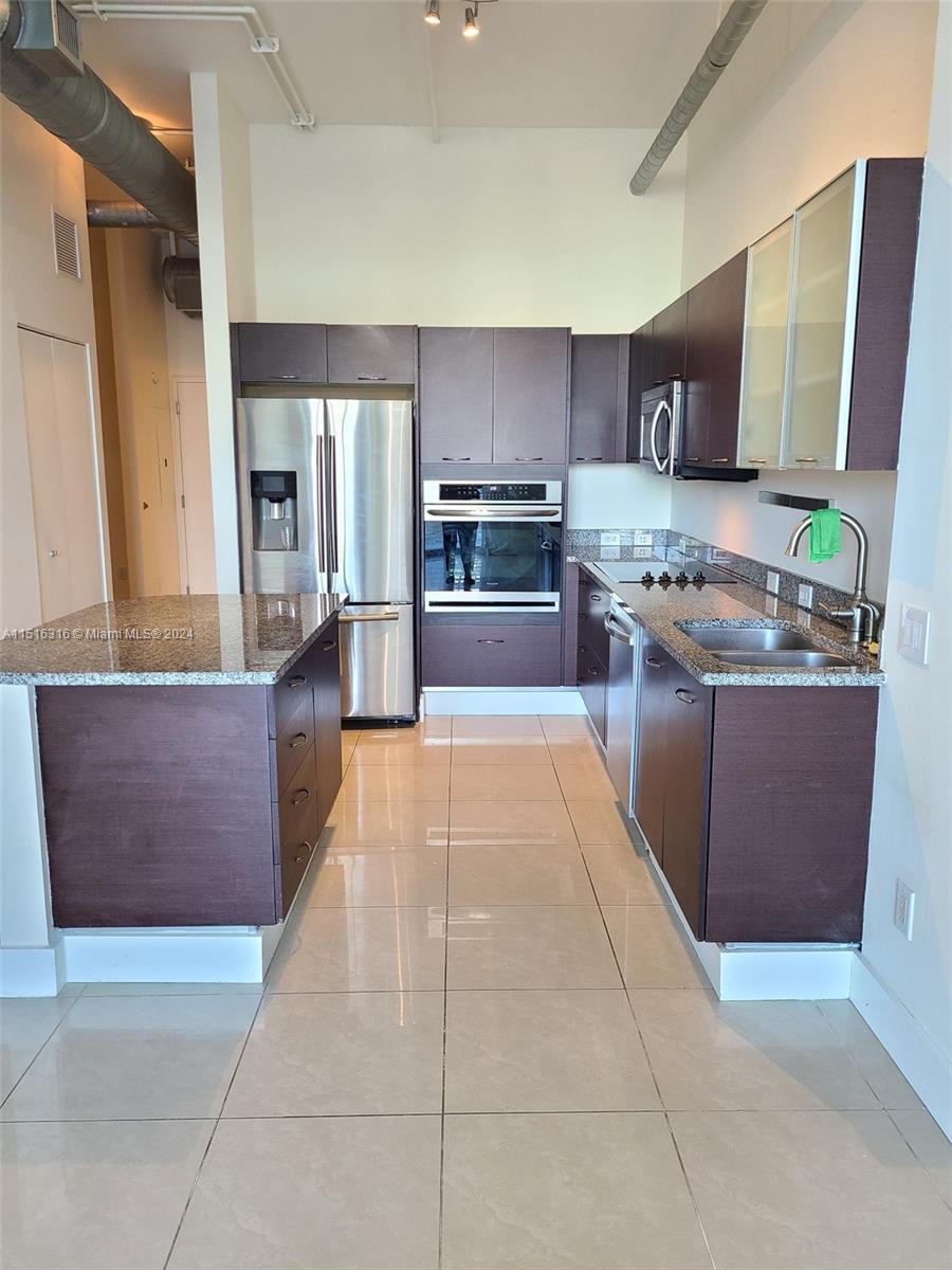 3029 NE 188th St 316, Aventura, Florida 33180, 1 Bedroom Bedrooms, ,2 BathroomsBathrooms,Residentiallease,For Rent,3029 NE 188th St 316,A11516316