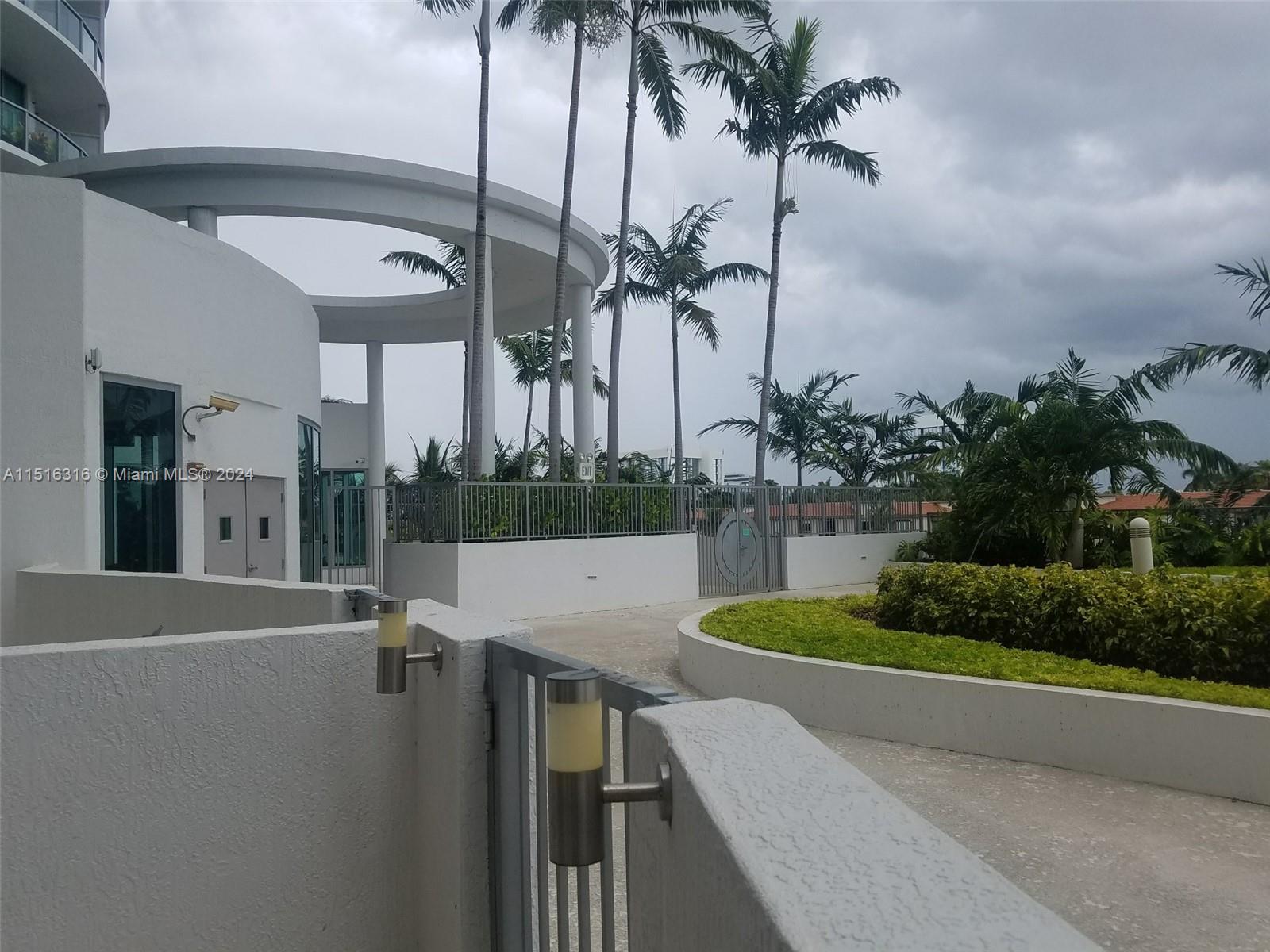 3029 NE 188th St 316, Aventura, Florida 33180, 1 Bedroom Bedrooms, ,2 BathroomsBathrooms,Residentiallease,For Rent,3029 NE 188th St 316,A11516316