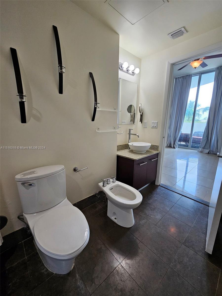 3029 NE 188th St 316, Aventura, Florida 33180, 1 Bedroom Bedrooms, ,2 BathroomsBathrooms,Residentiallease,For Rent,3029 NE 188th St 316,A11516316