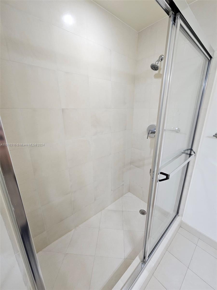 3029 NE 188th St 316, Aventura, Florida 33180, 1 Bedroom Bedrooms, ,2 BathroomsBathrooms,Residentiallease,For Rent,3029 NE 188th St 316,A11516316