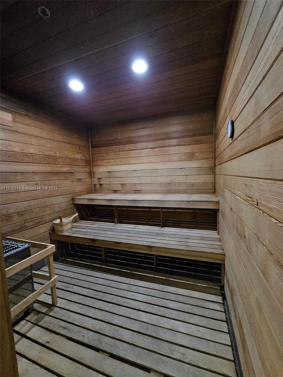 3029 NE 188th St 316, Aventura, Florida 33180, 1 Bedroom Bedrooms, ,2 BathroomsBathrooms,Residentiallease,For Rent,3029 NE 188th St 316,A11516316