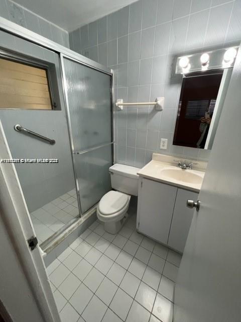 1450 Atlantic Shores Blvd 106, Hallandale Beach, Florida 33009, 2 Bedrooms Bedrooms, ,2 BathroomsBathrooms,Residential,For Sale,1450 Atlantic Shores Blvd 106,A11518251