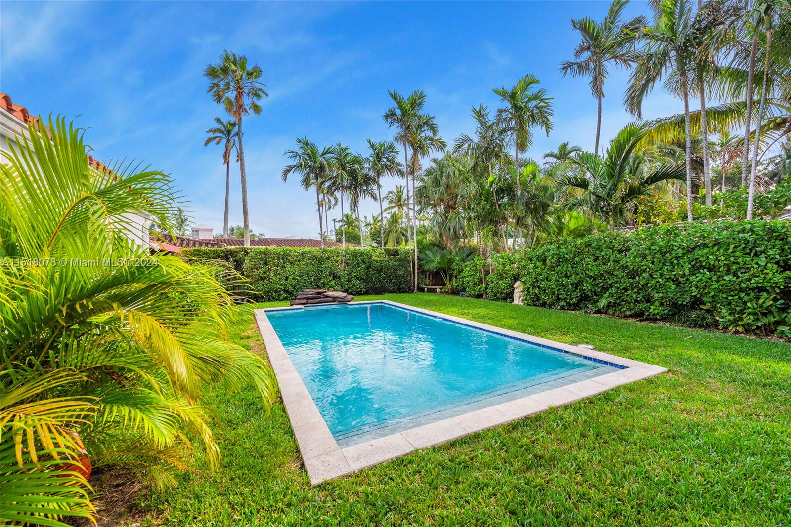 4585 Alton Rd, Miami Beach, Florida 33140, 5 Bedrooms Bedrooms, ,5 BathroomsBathrooms,Residential,For Sale,4585 Alton Rd,A11518073