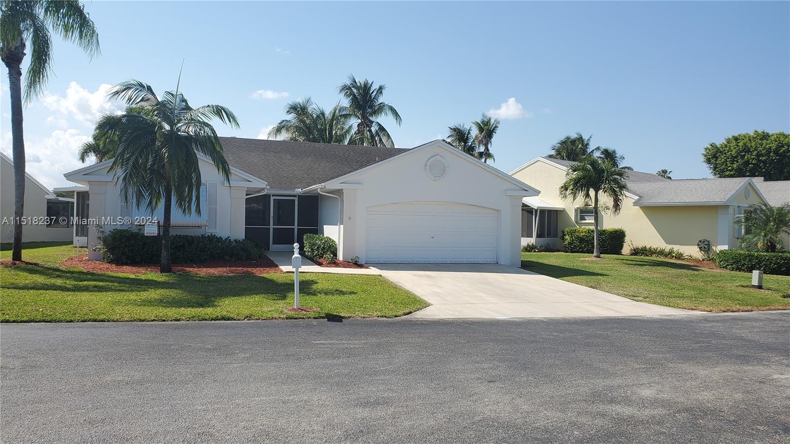 720 SE 25th Ln  For Sale A11518237, FL