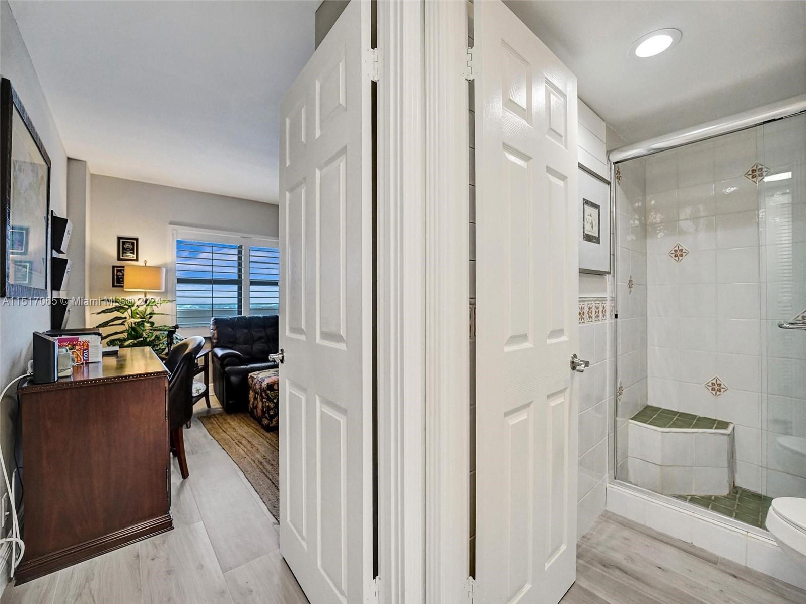 1905 Ocean Blvd, Fort Lauderdale, FL, 33305 United States, 2 Bedrooms Bedrooms, ,2 BathroomsBathrooms,Residential,For Sale,Ocean Blvd,A11517065