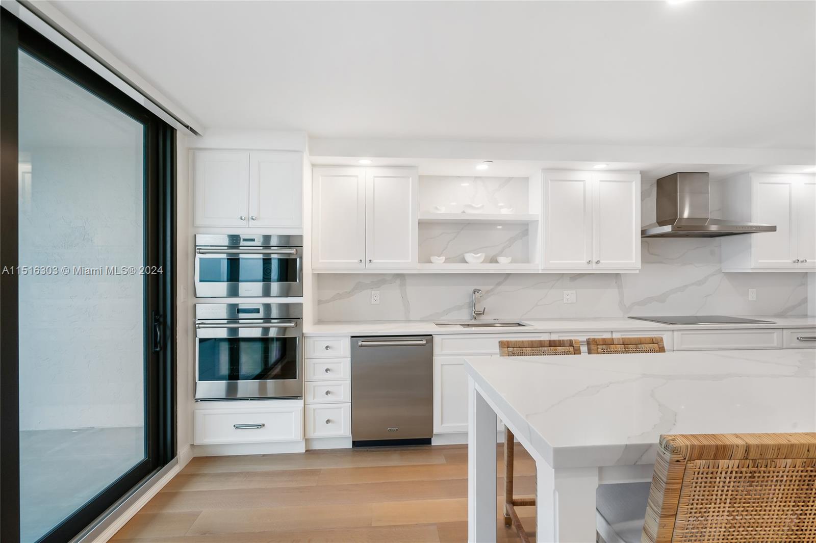 19750 Beach Rd, Jupiter, FL, 33469 United States, 3 Bedrooms Bedrooms, ,3 BathroomsBathrooms,Residential,For Sale,Beach Rd,A11516303