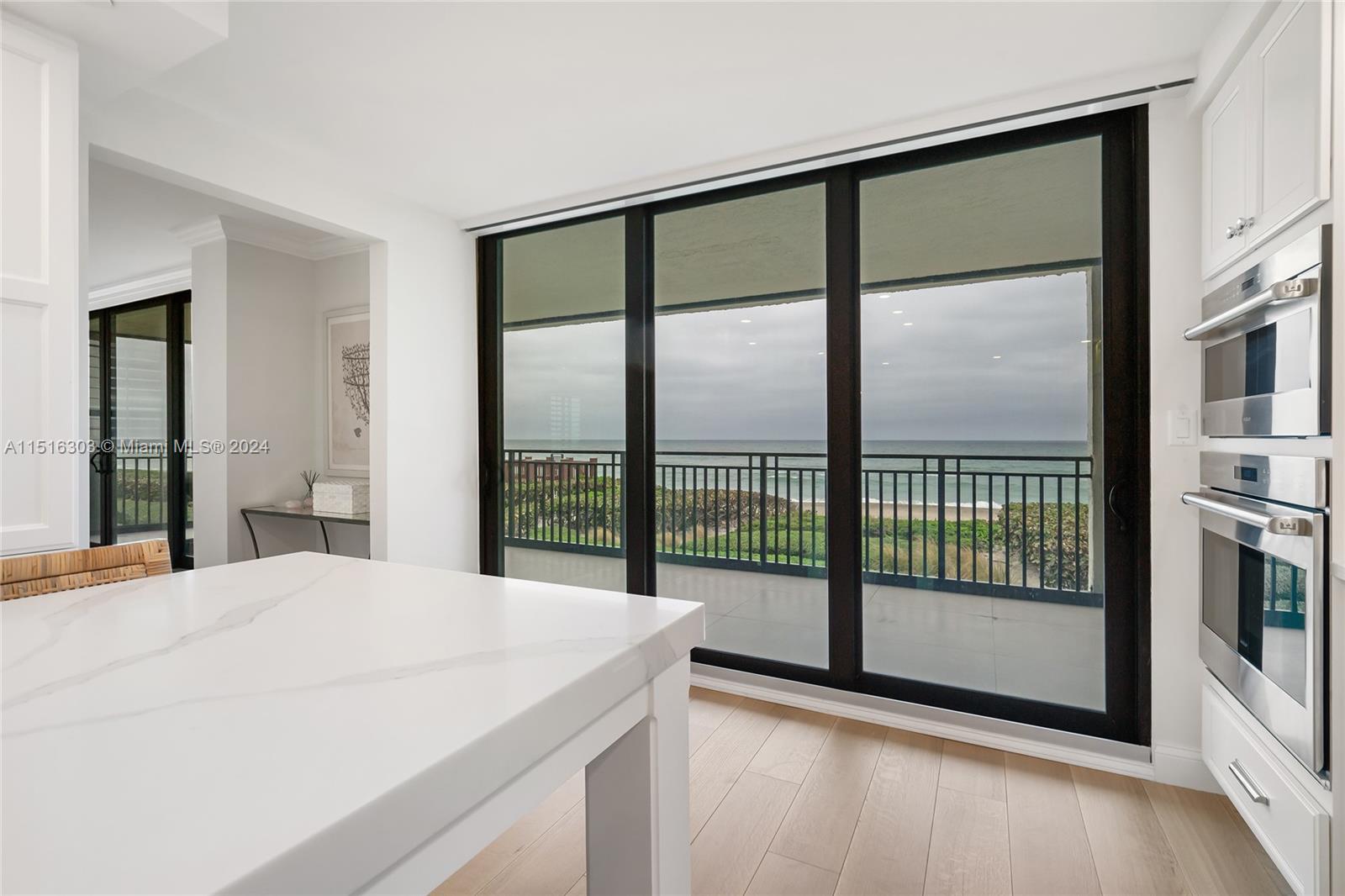 19750 Beach Rd, Jupiter, FL, 33469 United States, 3 Bedrooms Bedrooms, ,3 BathroomsBathrooms,Residential,For Sale,Beach Rd,A11516303