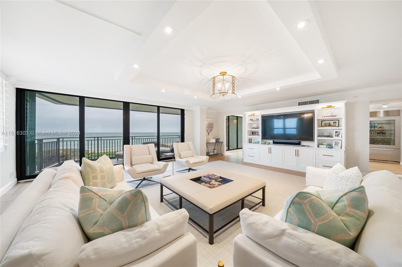 19750 Beach Rd, Jupiter, FL, 33469 United States, 3 Bedrooms Bedrooms, ,3 BathroomsBathrooms,Residential,For Sale,Beach Rd,A11516303