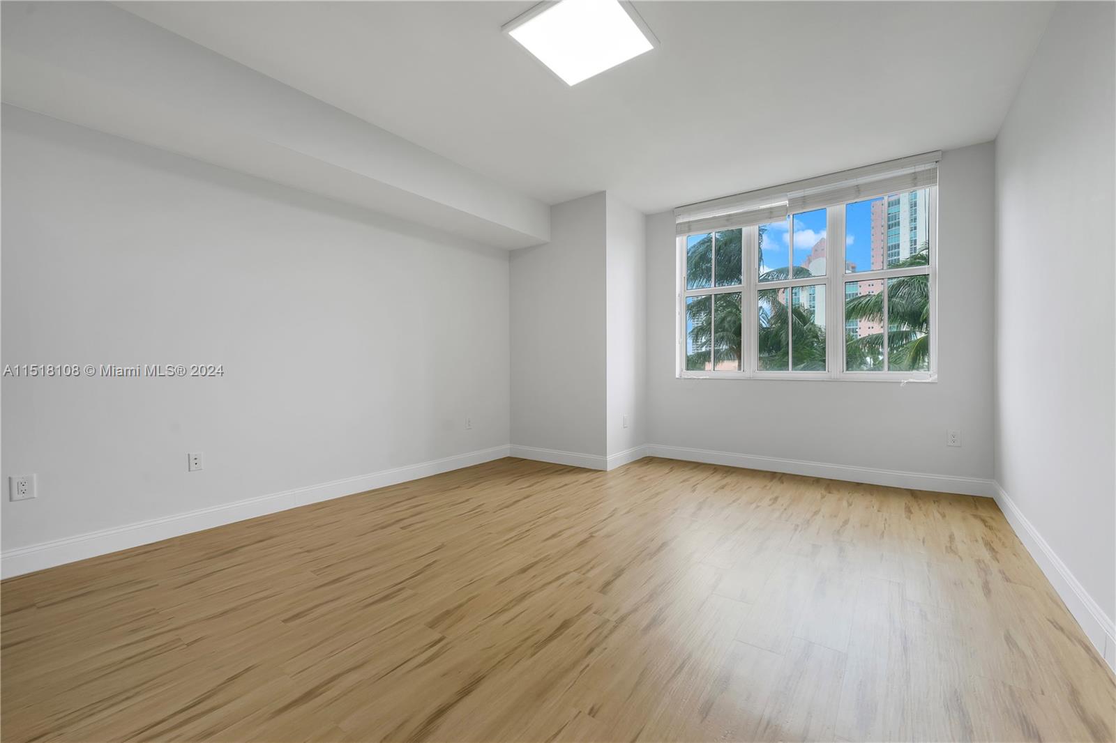 3340 190th St, Aventura, FL, 33180 United States, 3 Bedrooms Bedrooms, ,3 BathroomsBathrooms,Residential,For Sale,190th St,A11518108
