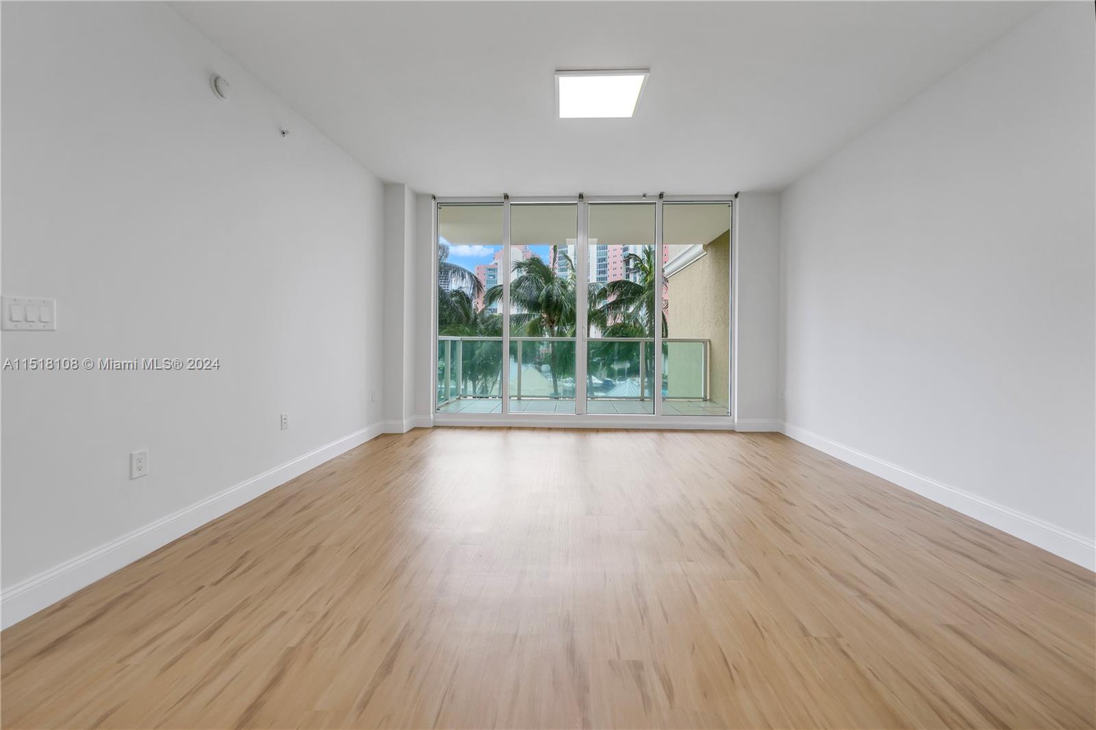 3340 190th St, Aventura, FL, 33180 United States, 3 Bedrooms Bedrooms, ,3 BathroomsBathrooms,Residential,For Sale,190th St,A11518108