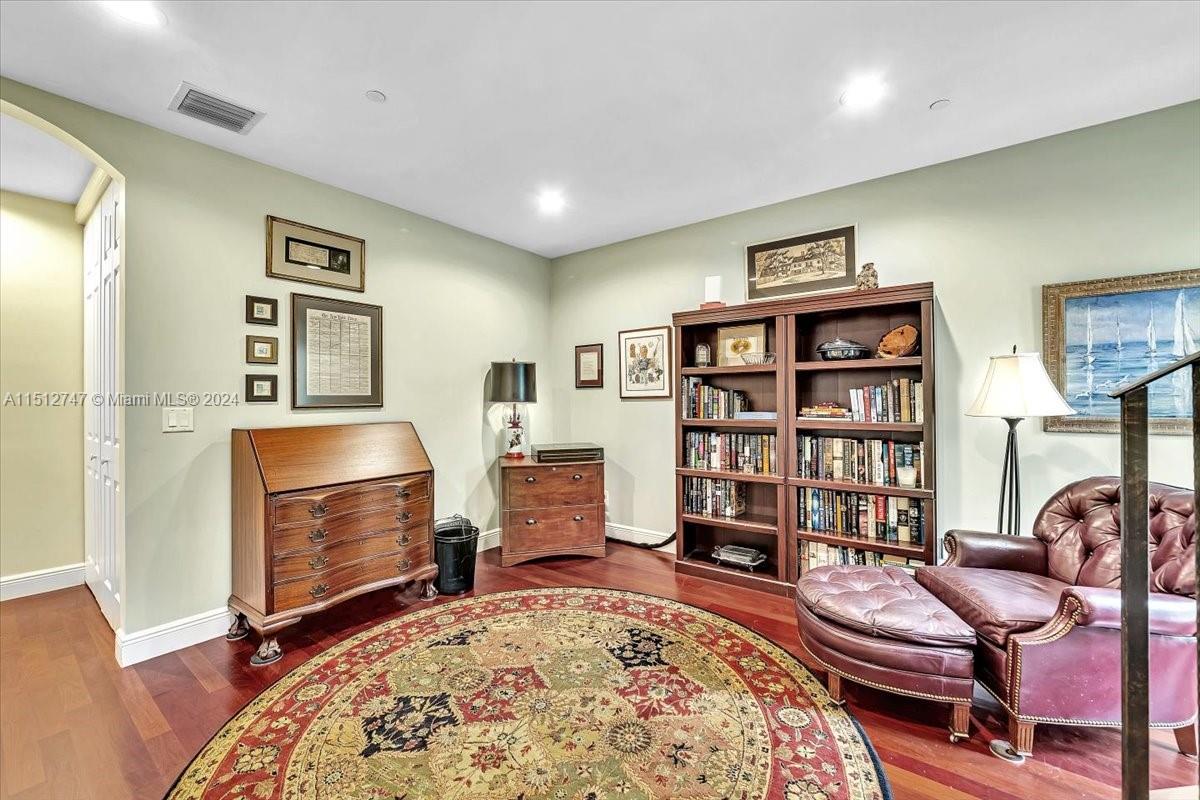 204 13th Ave, Fort Lauderdale, FL, 33301 United States, 4 Bedrooms Bedrooms, ,3 BathroomsBathrooms,Residential,For Sale,13th Ave,A11512747