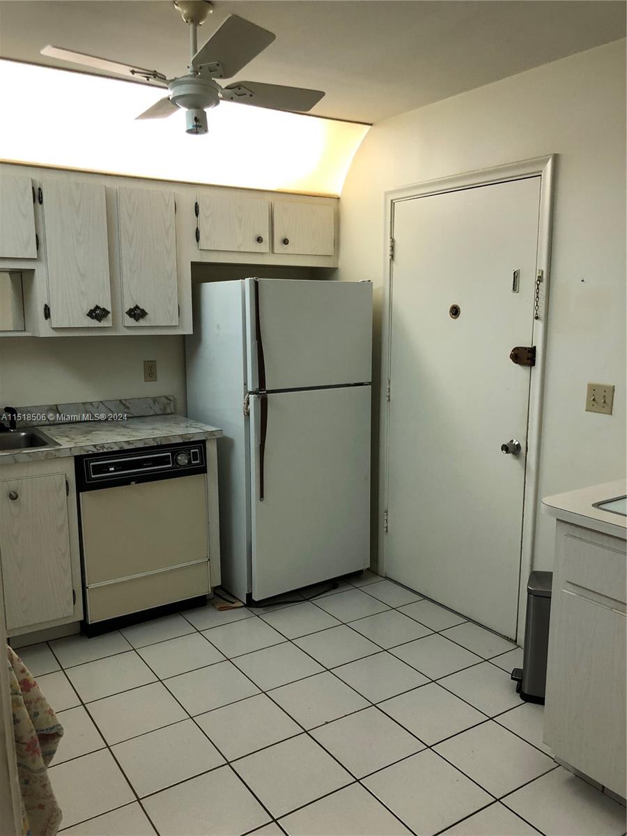 4751 21st St, Lauderhill, FL, 33313 United States, 1 Bedroom Bedrooms, ,1 BathroomBathrooms,Residential,For Sale,21st St,A11518506