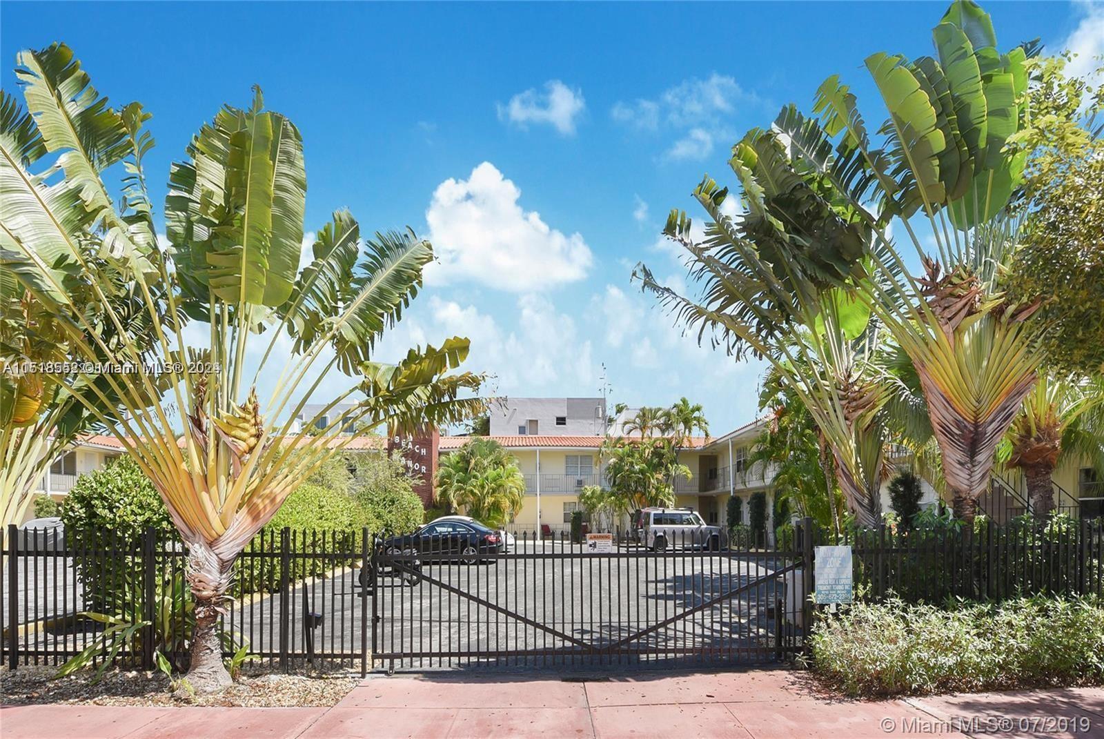 345 Michigan Ave 6, Miami Beach, Florida 33139, 1 Bedroom Bedrooms, ,1 BathroomBathrooms,Residentiallease,For Rent,345 Michigan Ave 6,A11518552