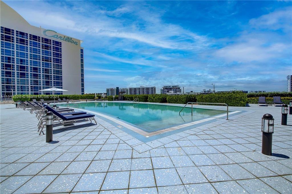 6899 Collins Ave, Miami Beach, FL, 33141 United States, 2 Bedrooms Bedrooms, ,2 BathroomsBathrooms,Residential,For Sale,Collins Ave,A11517528
