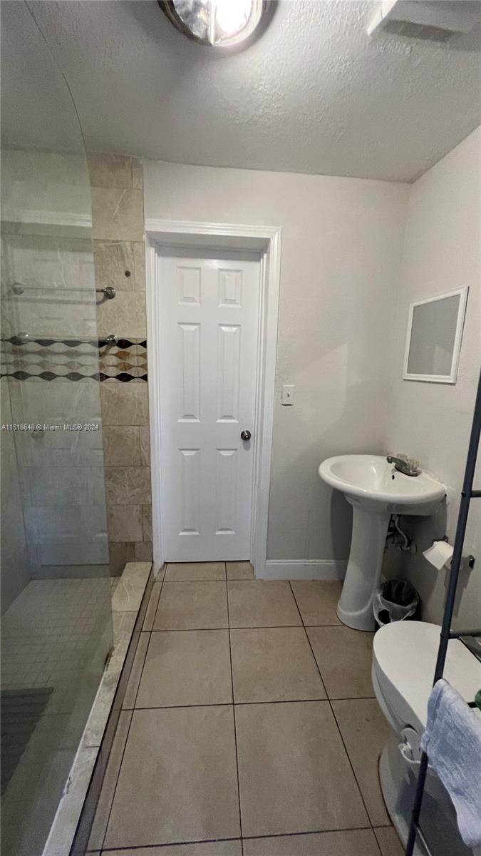 2206 13th St, Fort Lauderdale, FL, 33312 United States, 3 Bedrooms Bedrooms, ,2 BathroomsBathrooms,Residential,For Sale,13th St,A11518648