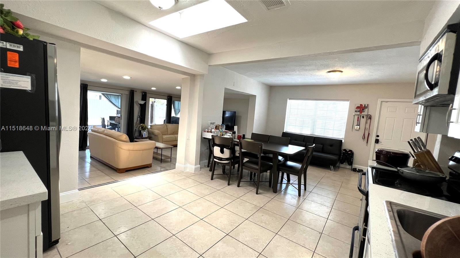 2206 13th St, Fort Lauderdale, FL, 33312 United States, 3 Bedrooms Bedrooms, ,2 BathroomsBathrooms,Residential,For Sale,13th St,A11518648