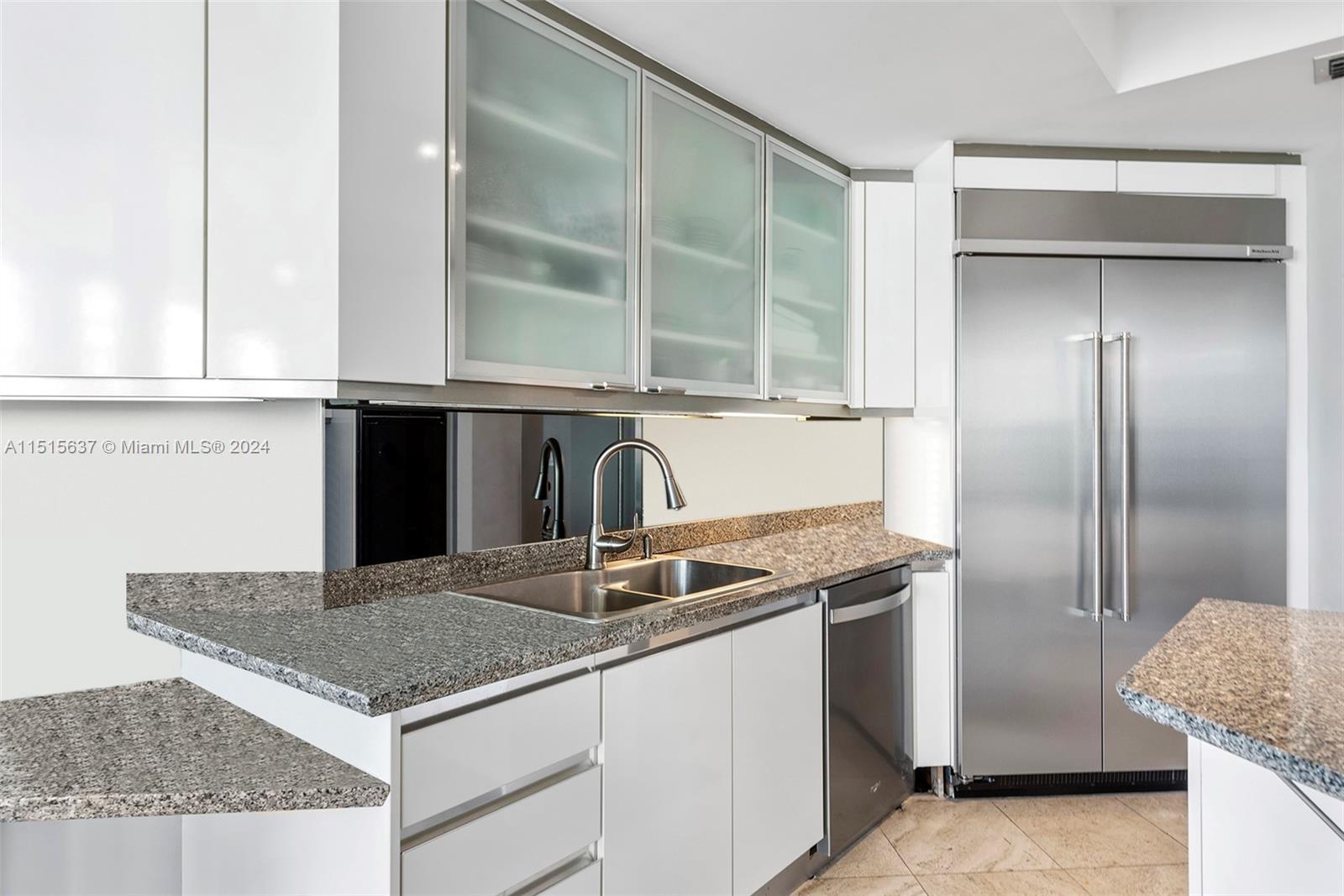 445 Grand Bay Dr, Key Biscayne, FL, 33149 United States, 3 Bedrooms Bedrooms, ,4 BathroomsBathrooms,Residential,For Sale,Grand Bay Dr,A11515637