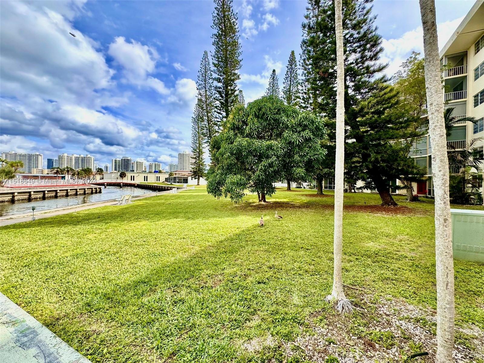 2905 Point East Dr L102, Aventura, Florida 33160, 1 Bedroom Bedrooms, ,1 BathroomBathrooms,Residential,For Sale,2905 Point East Dr L102,A11518649