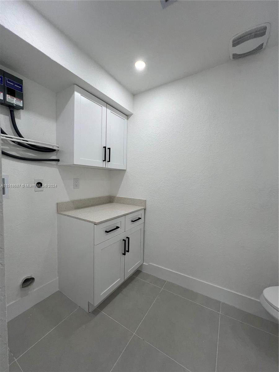 5511 NW 1st Ave 5511, Miami, Florida 33127, 3 Bedrooms Bedrooms, ,2 BathroomsBathrooms,Residentiallease,For Rent,5511 NW 1st Ave 5511,A11518687