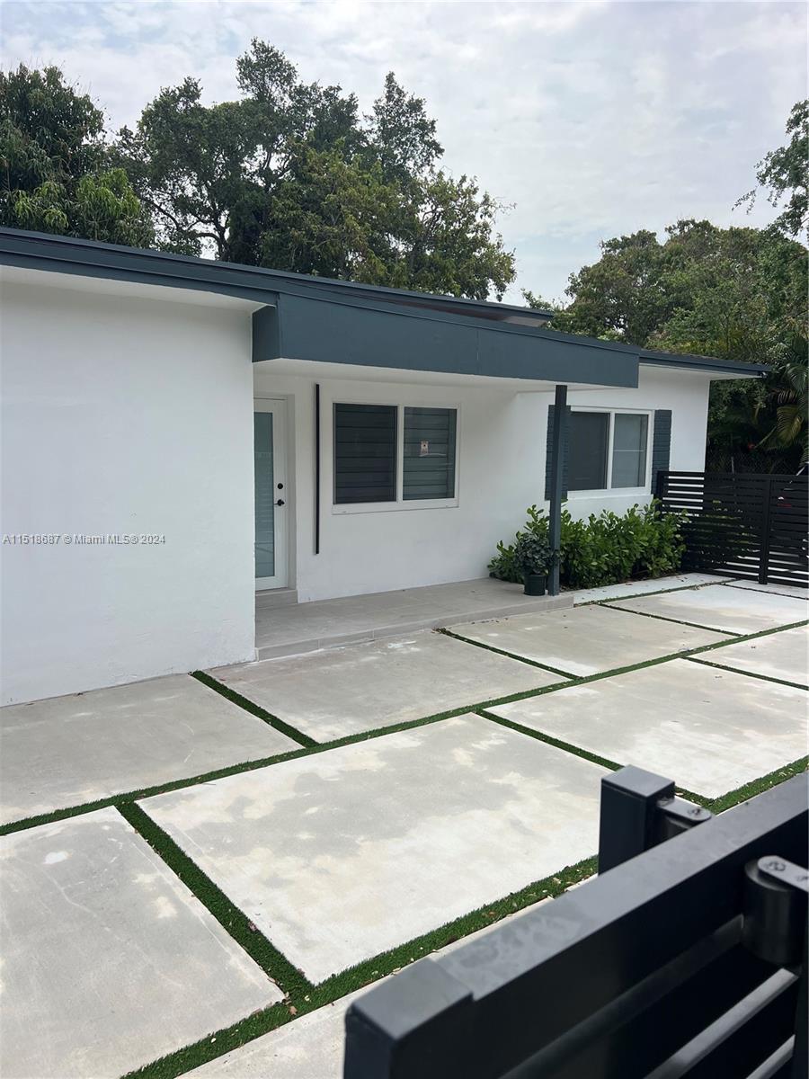 5511 NW 1st Ave 5511, Miami, Florida 33127, 3 Bedrooms Bedrooms, ,2 BathroomsBathrooms,Residentiallease,For Rent,5511 NW 1st Ave 5511,A11518687
