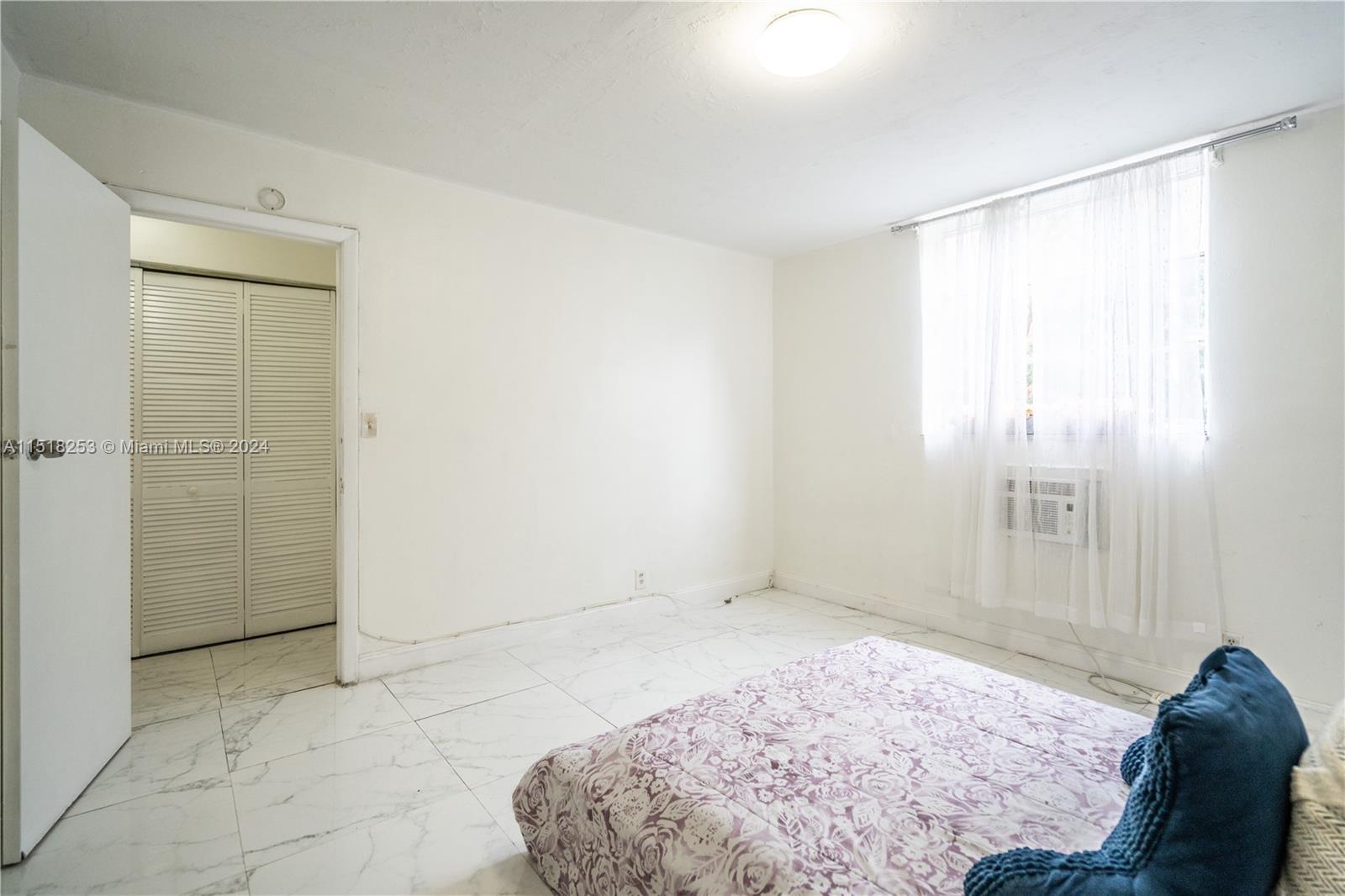 915 Jefferson Ave 2C, Miami Beach, Florida 33139, 1 Bedroom Bedrooms, ,1 BathroomBathrooms,Residentiallease,For Rent,915 Jefferson Ave 2C,A11518253