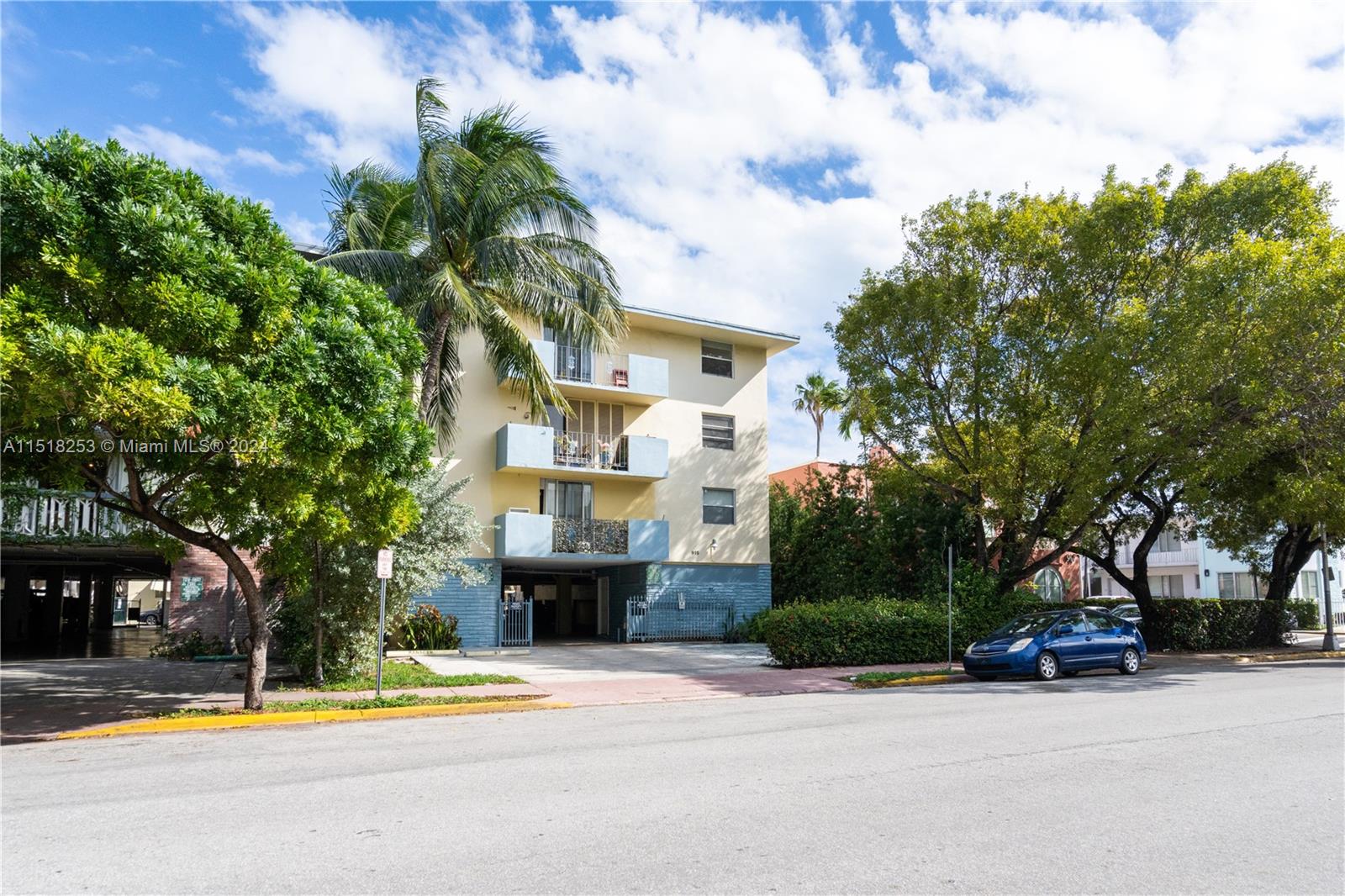915 Jefferson Ave 2C, Miami Beach, Florida 33139, 1 Bedroom Bedrooms, ,1 BathroomBathrooms,Residentiallease,For Rent,915 Jefferson Ave 2C,A11518253