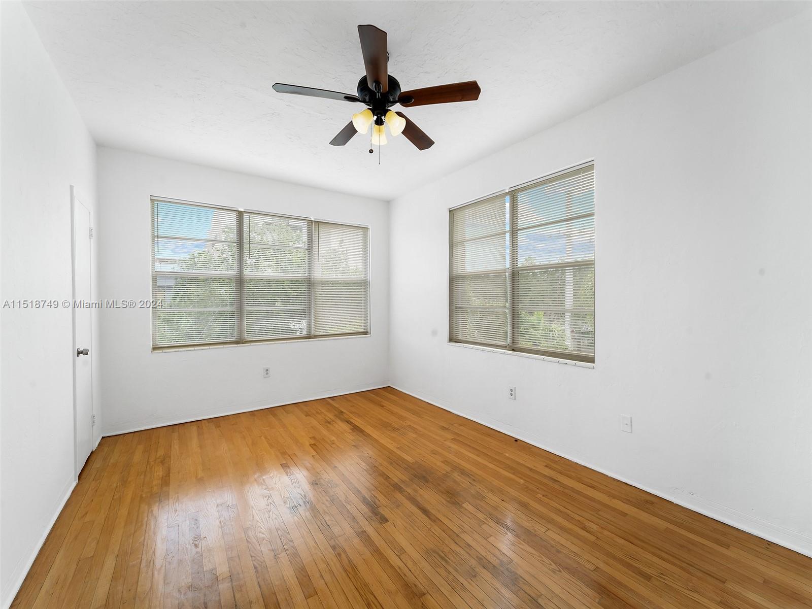 6945 Rue Vendome 3, Miami Beach, Florida 33141, 1 Bedroom Bedrooms, ,1 BathroomBathrooms,Residentiallease,For Rent,6945 Rue Vendome 3,A11518749