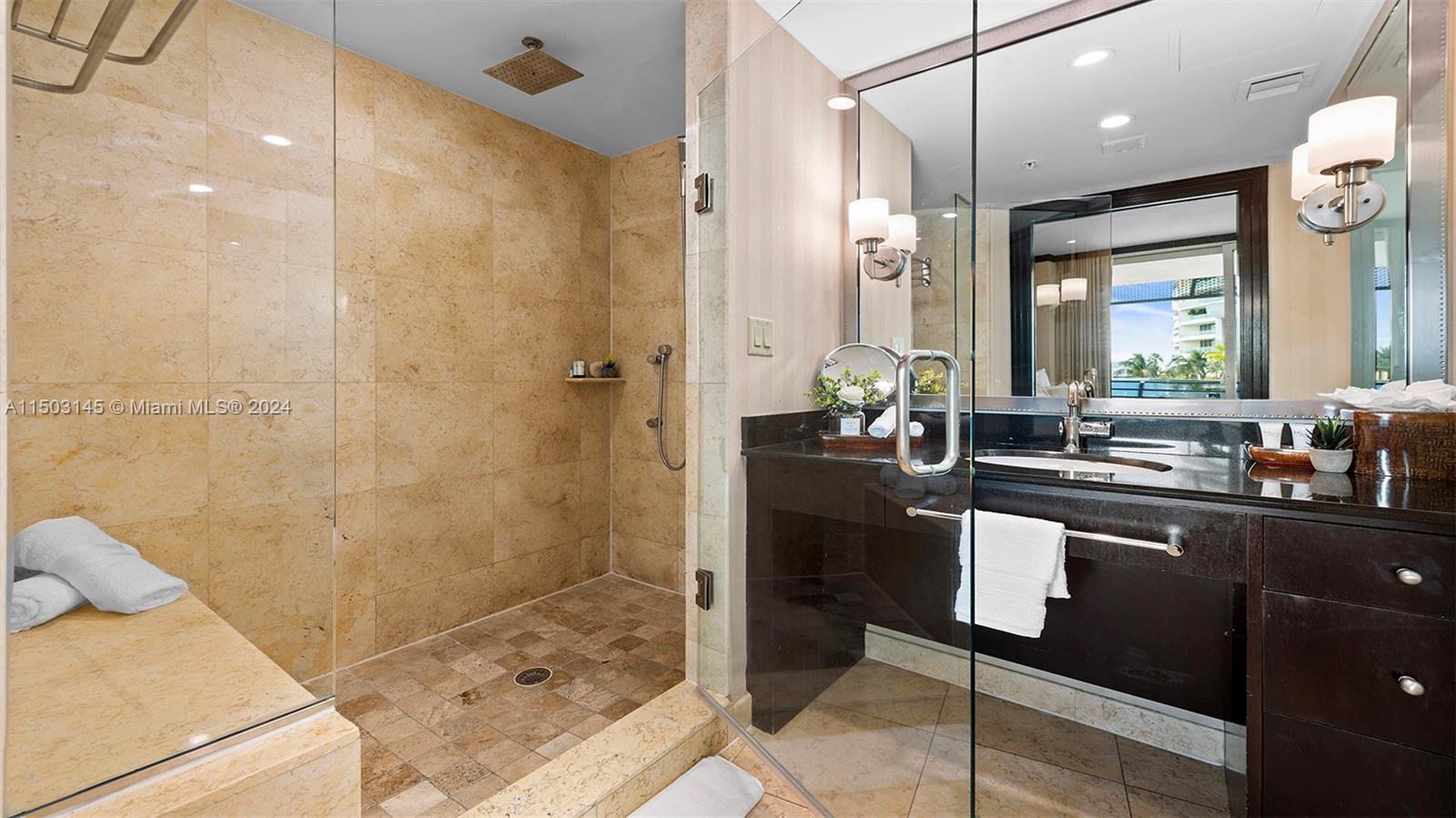 Miami Beach, Florida 33139, ,1 BathroomBathrooms,Residentiallease,For Rent,A11503145