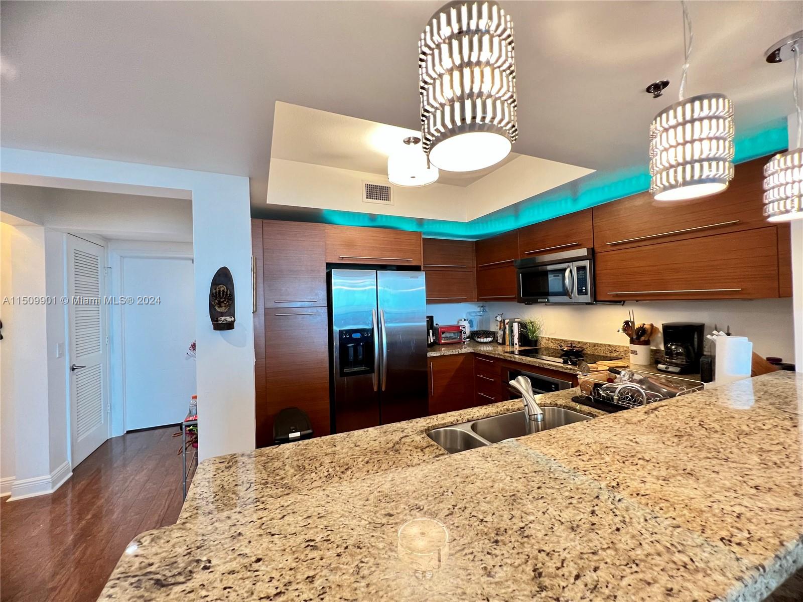 2641 N Flamingo Rd 2305N, Sunrise, Florida 33323, 3 Bedrooms Bedrooms, ,2 BathroomsBathrooms,Residential,For Sale,2641 N Flamingo Rd 2305N,A11509901