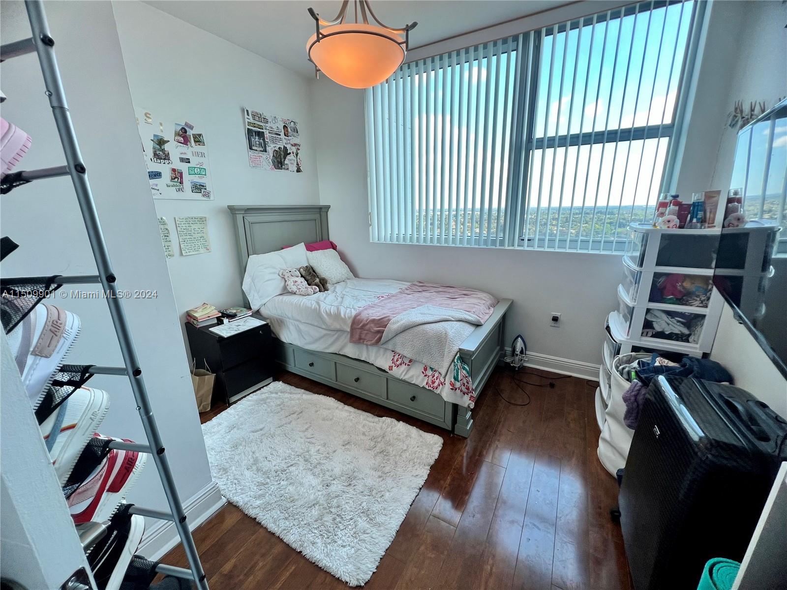 2641 N Flamingo Rd 2305N, Sunrise, Florida 33323, 3 Bedrooms Bedrooms, ,2 BathroomsBathrooms,Residential,For Sale,2641 N Flamingo Rd 2305N,A11509901