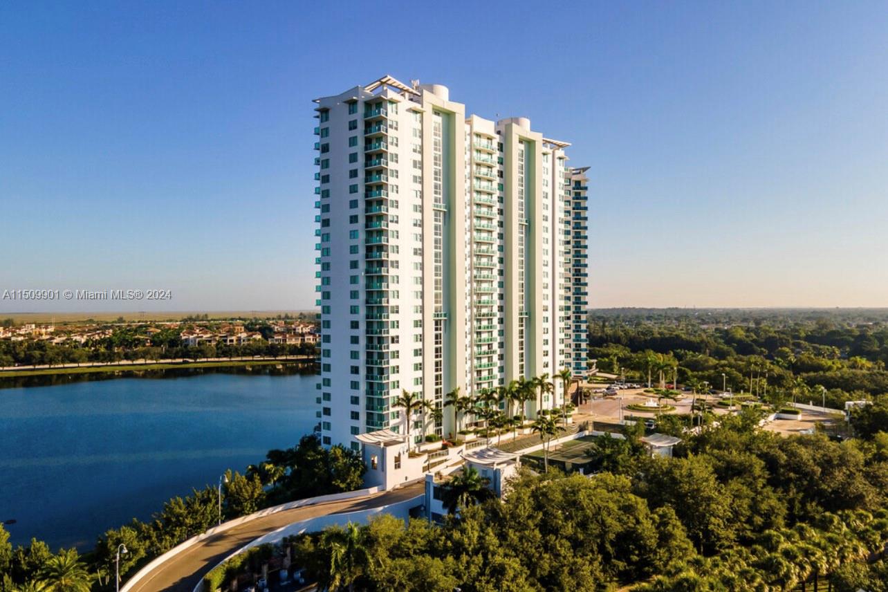 2641 N Flamingo Rd 2305N, Sunrise, Florida 33323, 3 Bedrooms Bedrooms, ,2 BathroomsBathrooms,Residential,For Sale,2641 N Flamingo Rd 2305N,A11509901