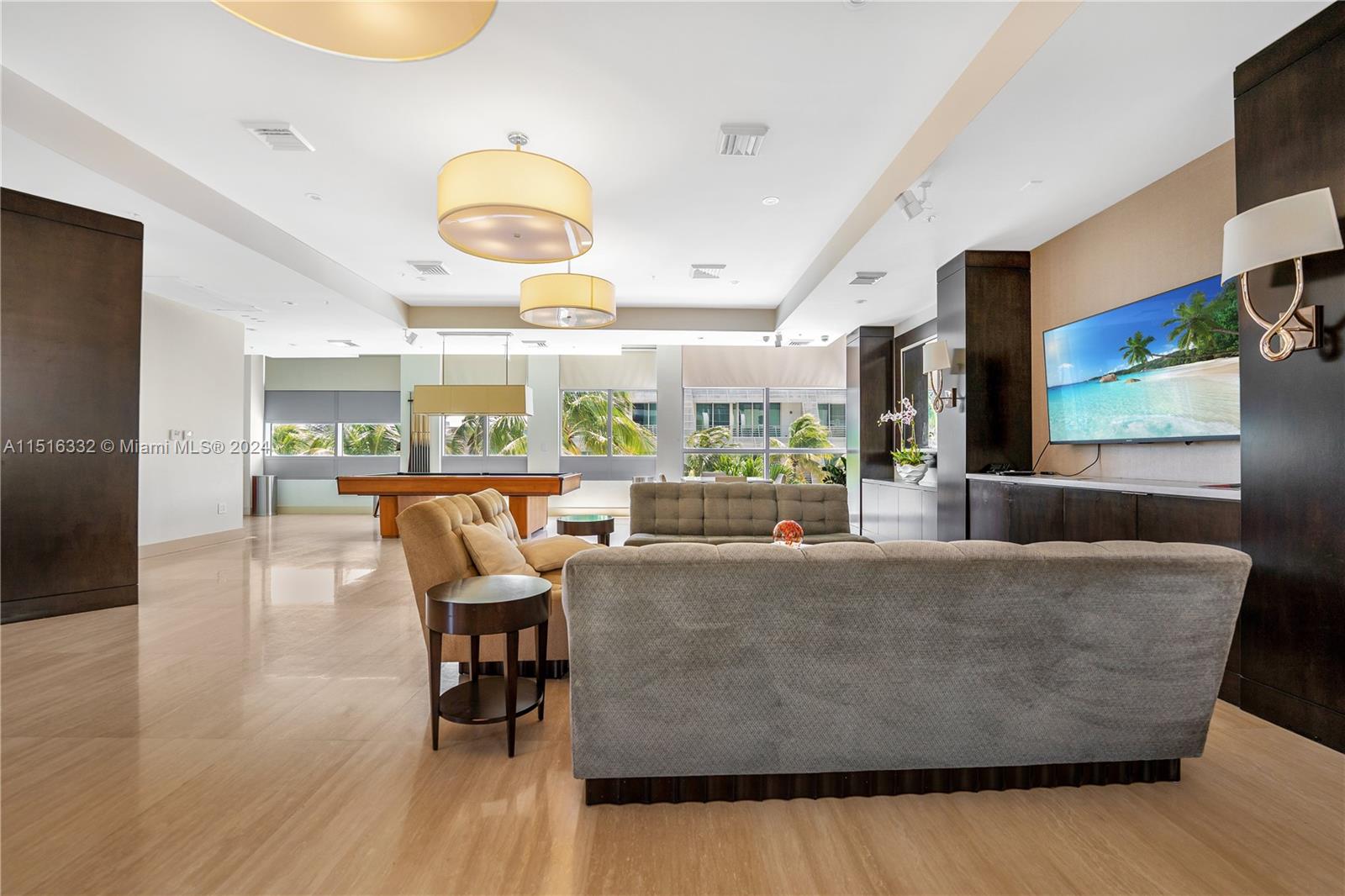 1455 Ocean Dr 904, Miami Beach, FL 33139, 1 Bedroom Bedrooms, ,2 BathroomsBathrooms,Residential,For Sale,Ocean Dr,A11516332