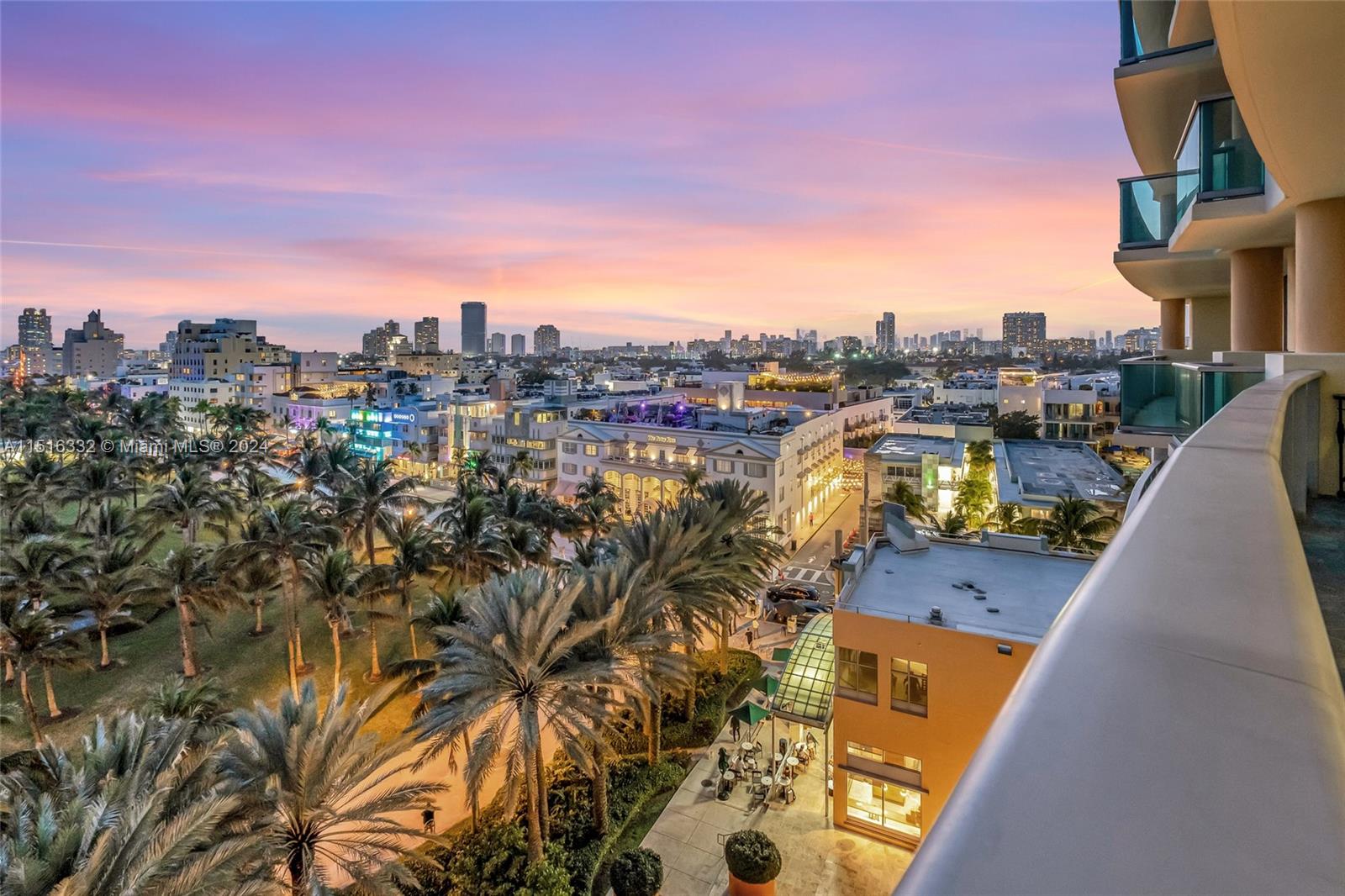 1455 Ocean Dr 904, Miami Beach, FL 33139, 1 Bedroom Bedrooms, ,2 BathroomsBathrooms,Residential,For Sale,Ocean Dr,A11516332